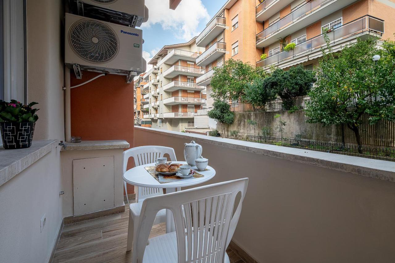 Emily Valles Apartment Saint Peter'S Roma Exterior foto
